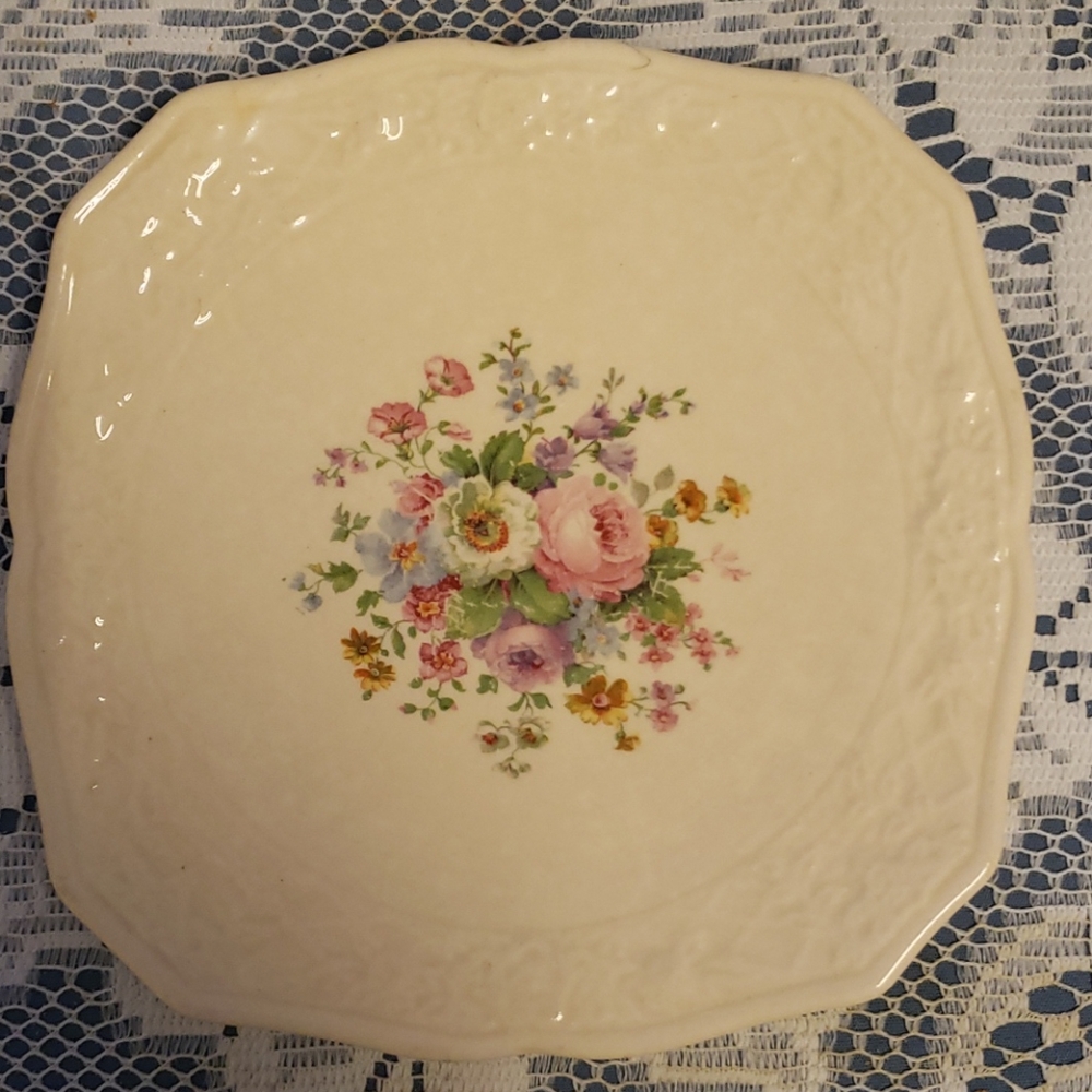 Briar rose by Salem plate 6"